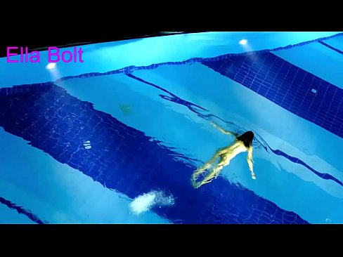 ❤️ Hindi ko mapigilang panoorin, ang batang blonde ay nahuling lumalangoy nang hubo't hubad sa ELLA BOLT resort pool ☑ Anal video sa amin tl.newautoglass.ru ❌❤